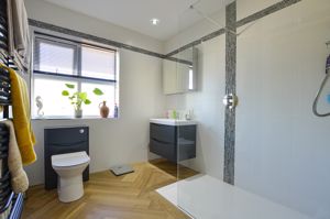 Photo 19- click for photo gallery